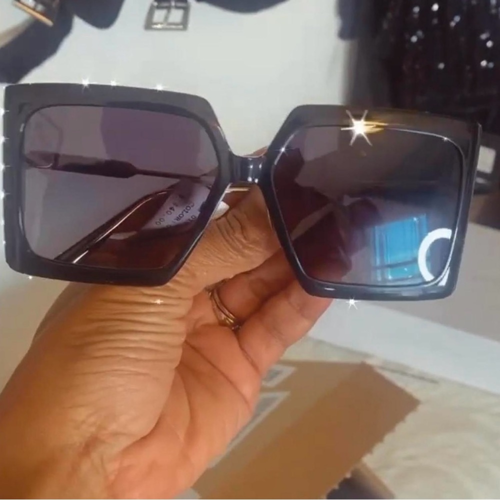 Dior Black Oversized Sunglasses Bold Geometric Design - Picture 2 of 5